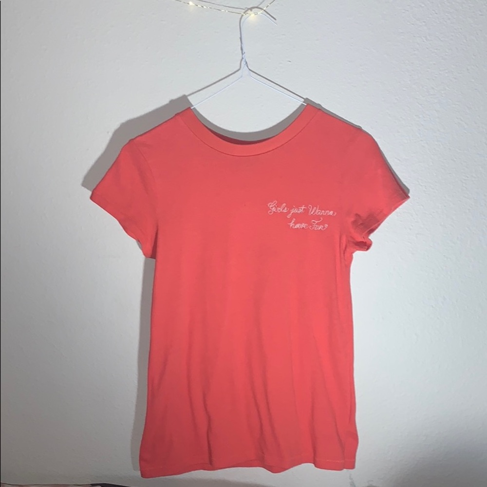 Tee